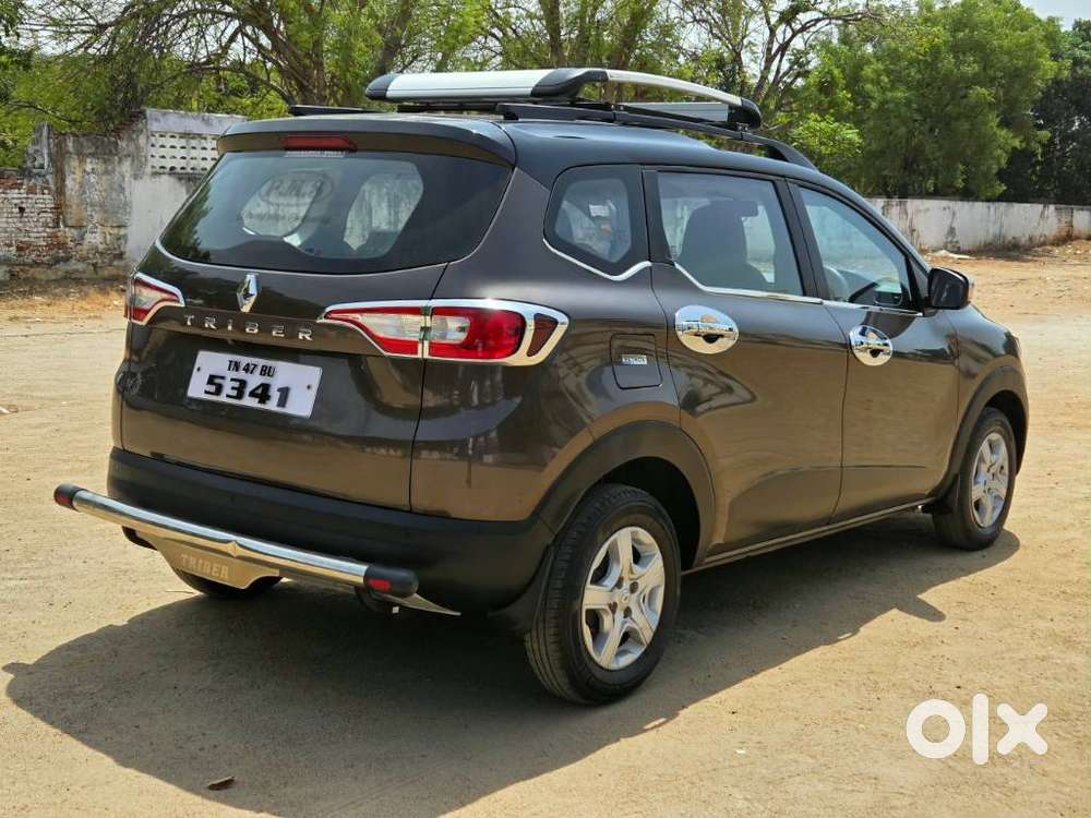 Renault Triber Rxt, 2022, Petrol
