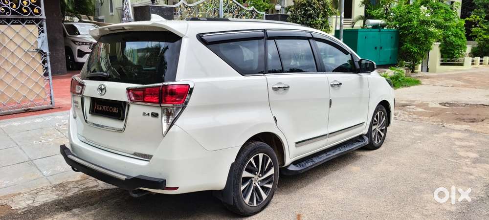 Toyota Innova Crysta 2.4 Z 7 Str, 2022, Diesel