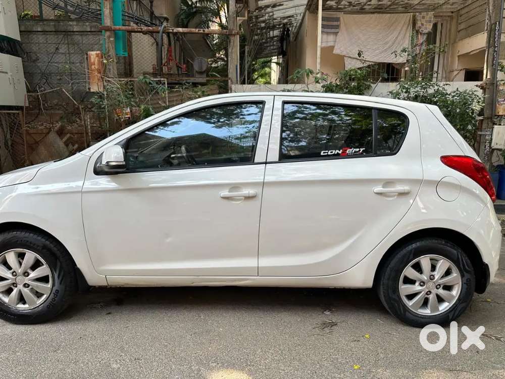 Hyundai I20 2012 Petrol 76747 Km Driven