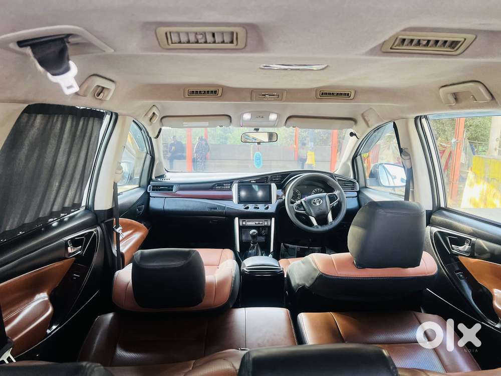 Toyota Innova Crysta 2.4 G Plus Mt 8s, 2017, Diesel