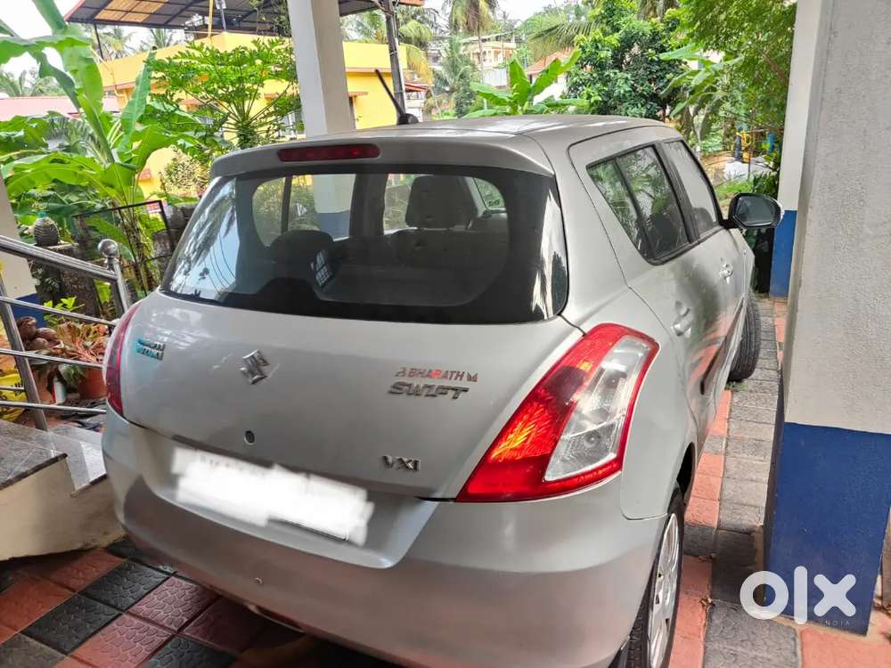 Maruti Suzuki Swift 2012 Petrol