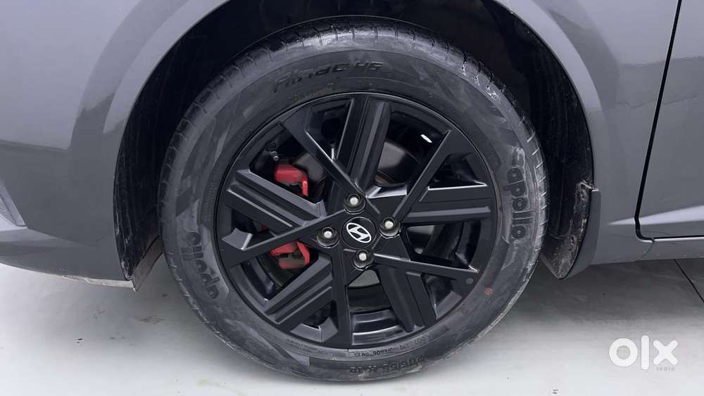 Hyundai Verna 1.5 Sx (o) Turbo Petrol Mt, 2023, Petrol