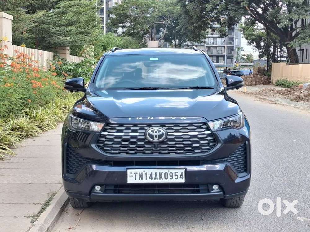Toyota Innova Hycross Gx (o), 2024, Petrol