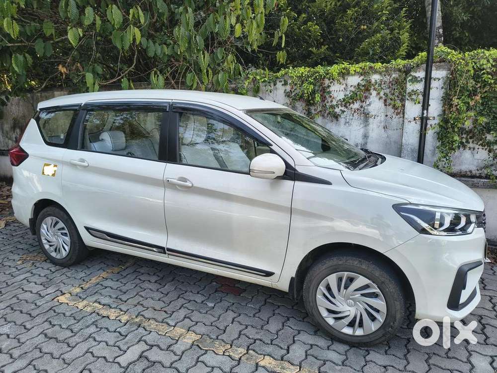 Maruti Suzuki Ertiga 2024 Petrol Well Maintained