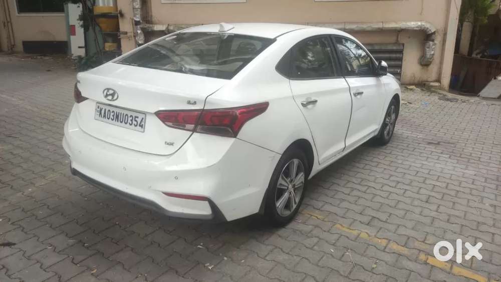 Hyundai Verna Fluidic 1.6 Vtvt Sx, 2019, Petrol