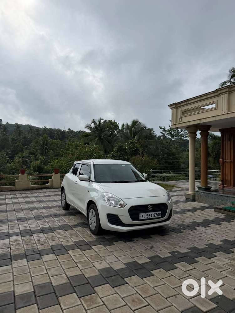 Maruti Suzuki Swift Lxi, 2018, Petrol