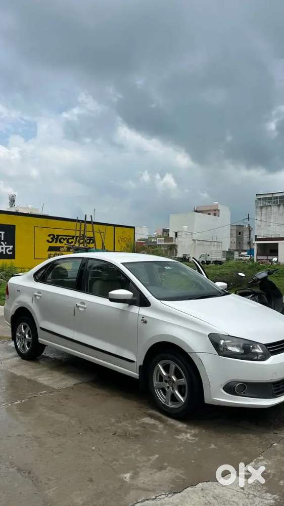 Volkswagen Vento 2015 Petrol Automatic