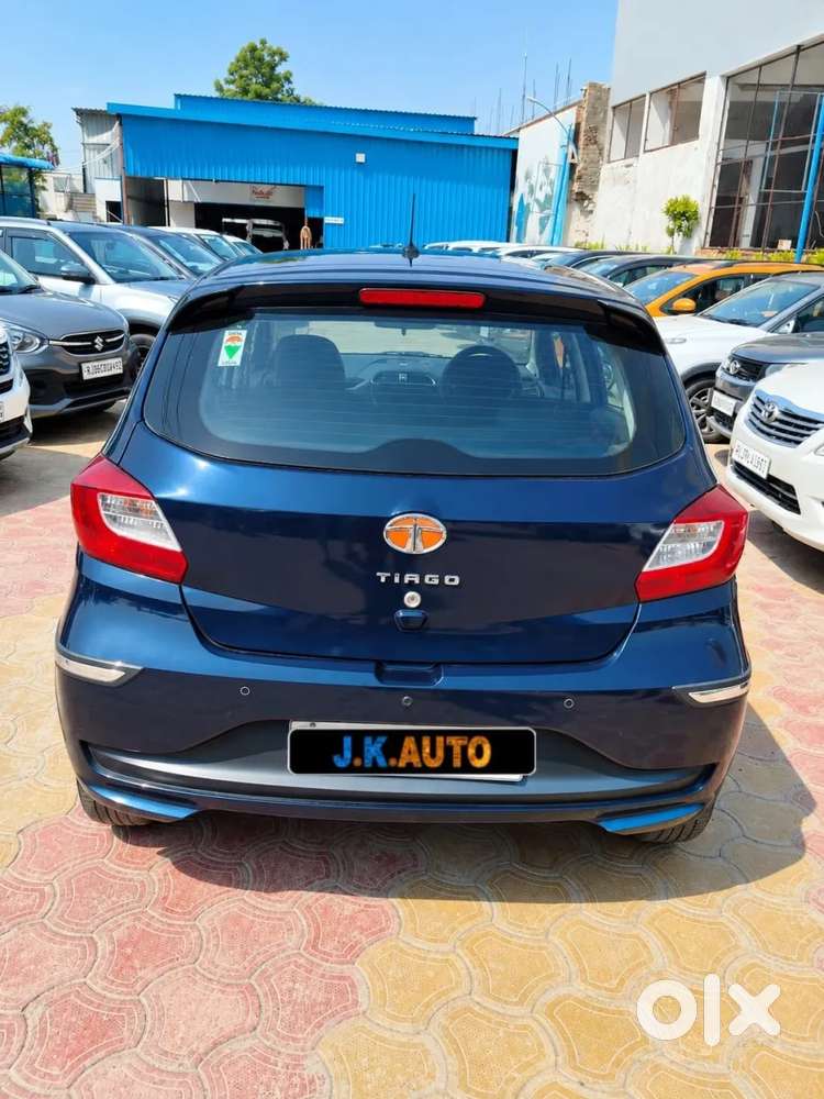 Tata Tiago 1.05 Revotorq Xt, 2022, Petrol