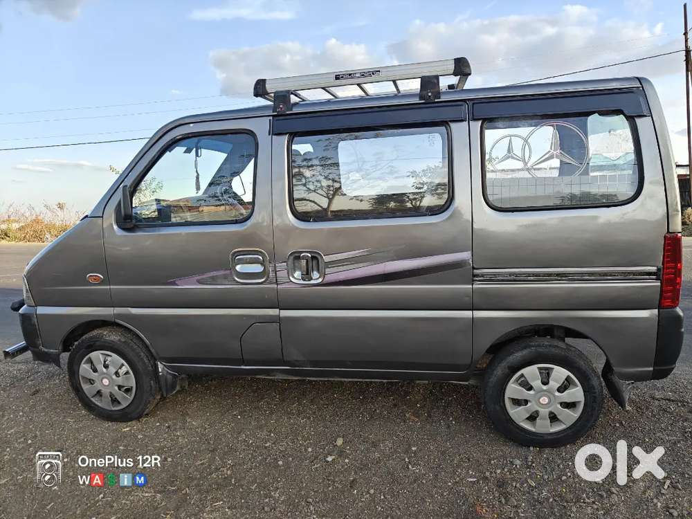 Maruti Suzuki Eeco 2013 Cng & Hybrids 175000 Km Driven