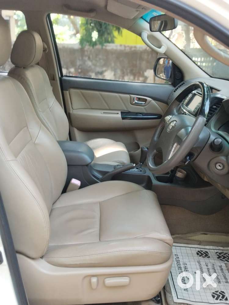 Toyota Fortuner 3.0 4x2 Automatic, 2014, Diesel