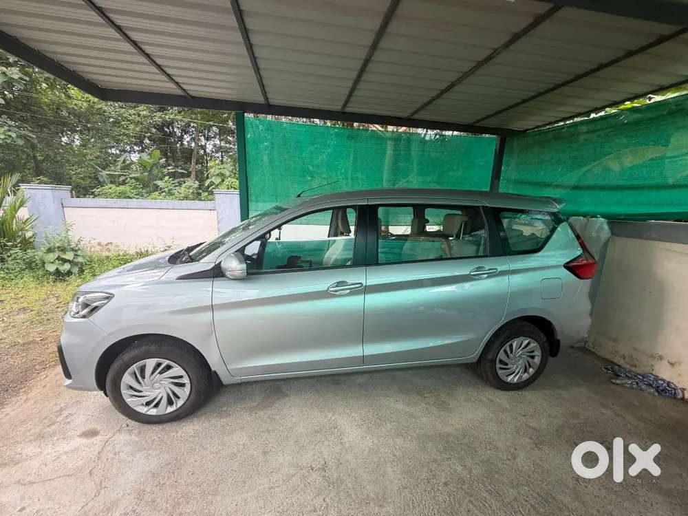 Maruti Suzuki Ertiga 2022 Cng & Hybrids 16000 Km Driven
