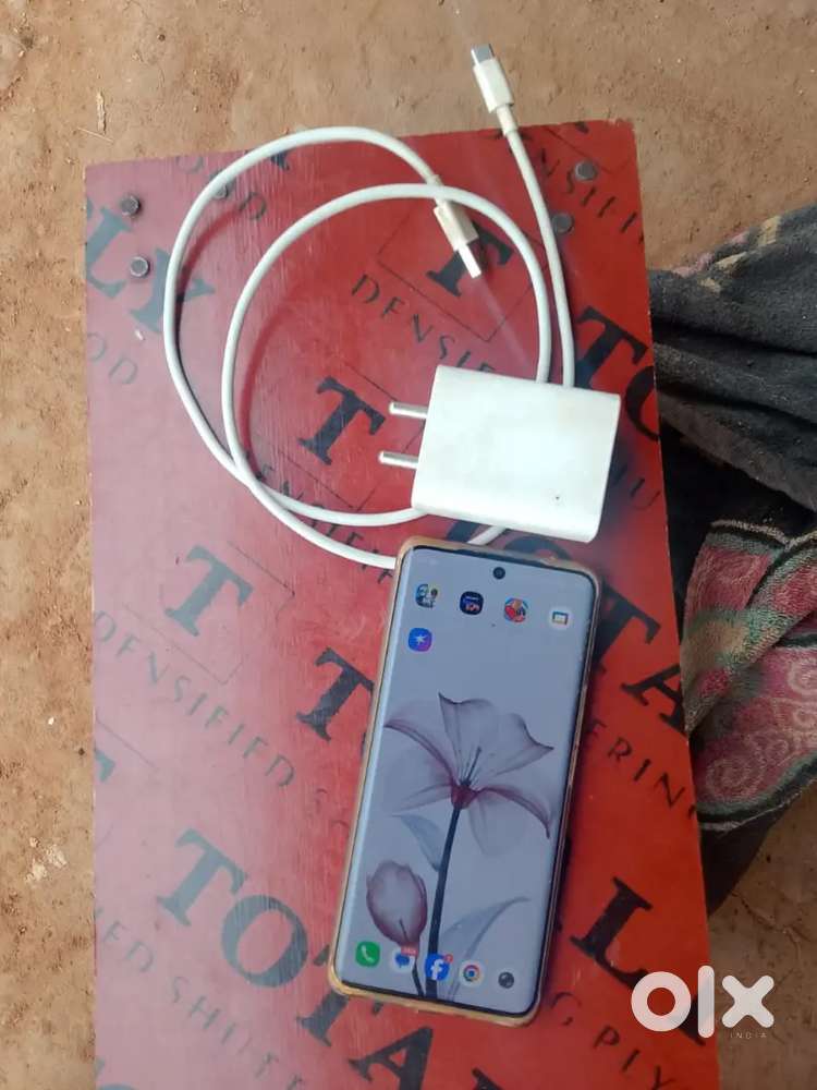 Y400 pro brand new condition.