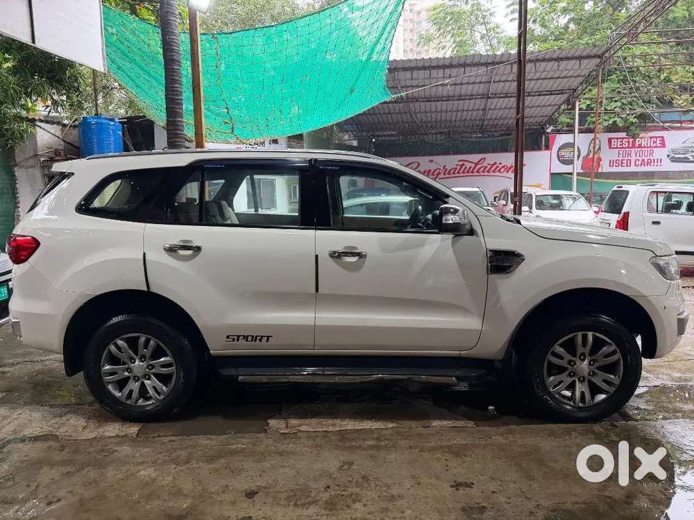 Ford Endeavour 2.2 Diesel 2016