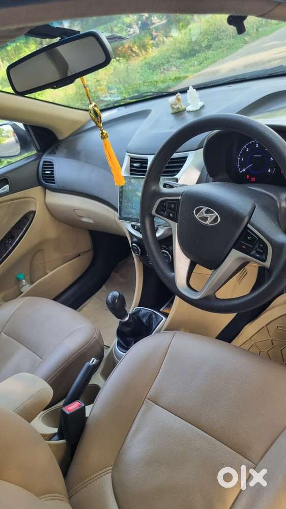 Maruti Suzuki Swift Dzire Vxi Optional, 2020, Petrol