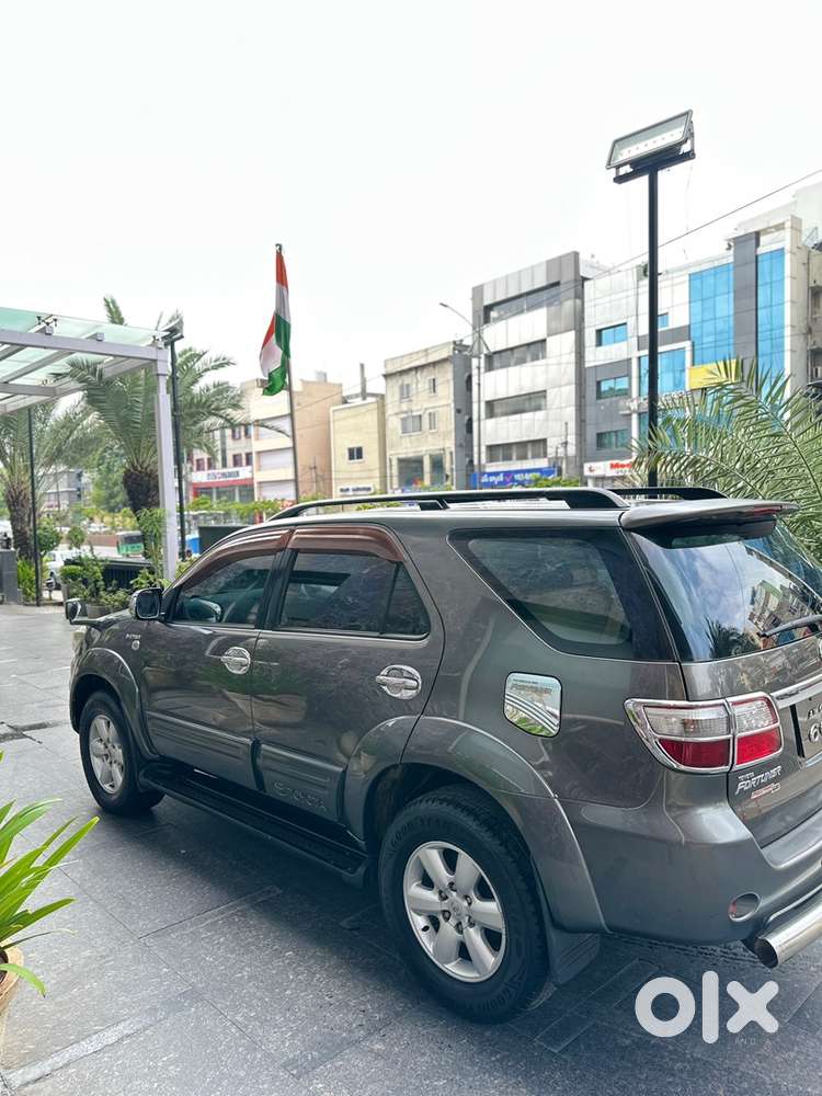 Toyota Fortuner Diesel 2012