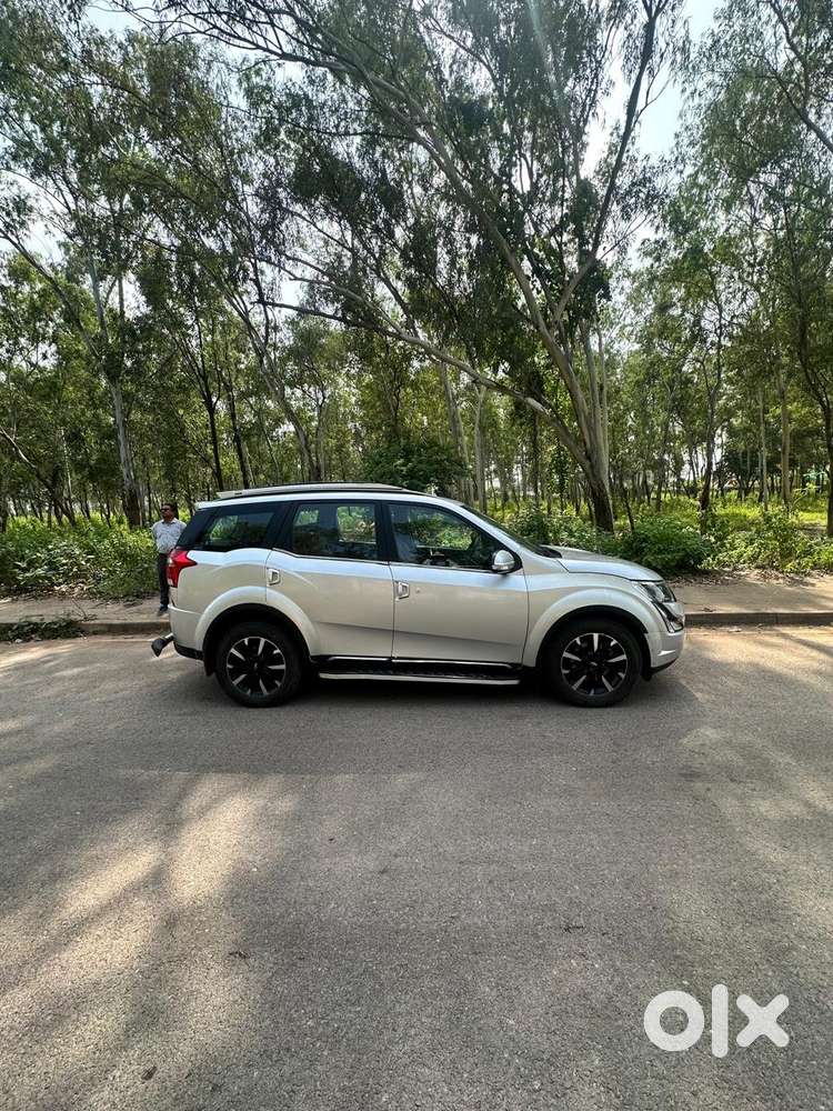 Mahindra Xuv500 2020 V