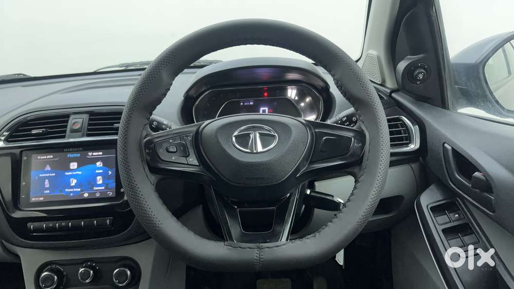 Tata Tiago Xza, 2020, Petrol