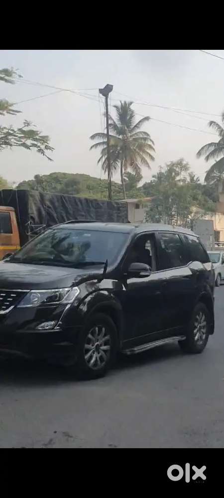 Xuv 500 W10