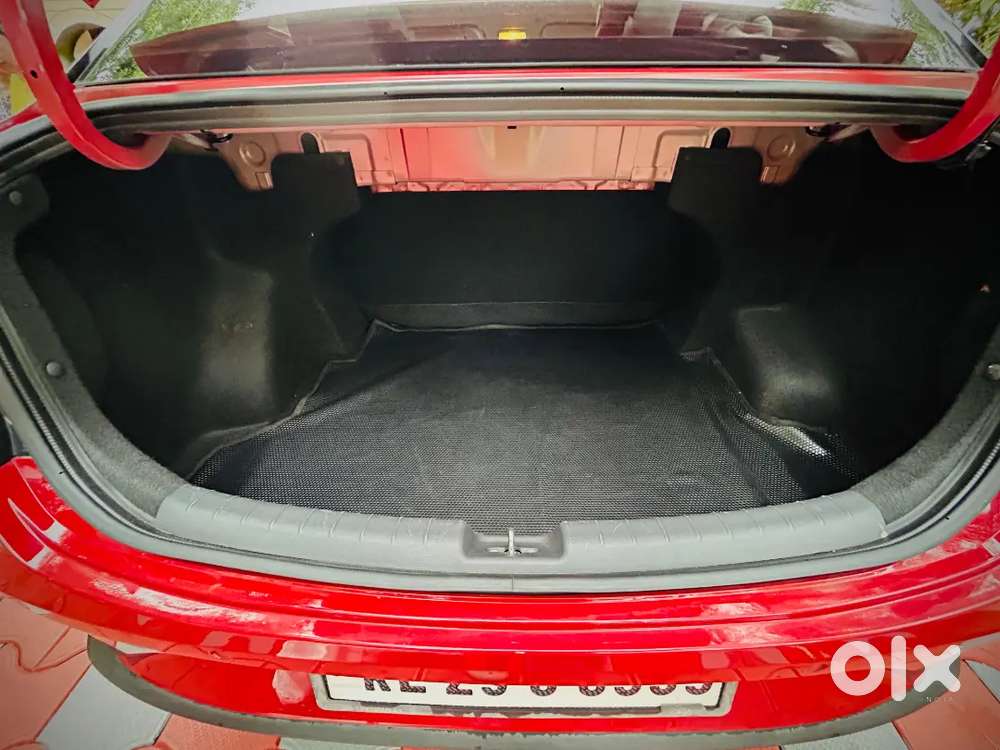 Hyundai Aura 1.2 Petrol 2022 Manual