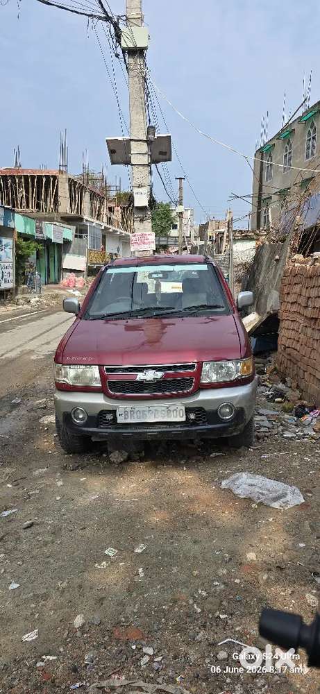 Chevrolet Tavera 2013