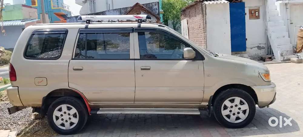 Chevrolet Tavera Neo Diesel 2014