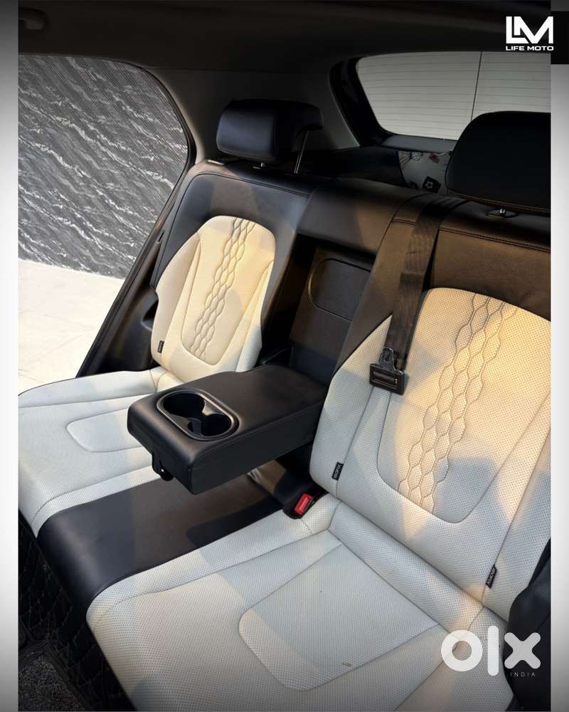 Hyundai Creta Sx (o) 1.5 Petrol Cvt, 2023, Petrol