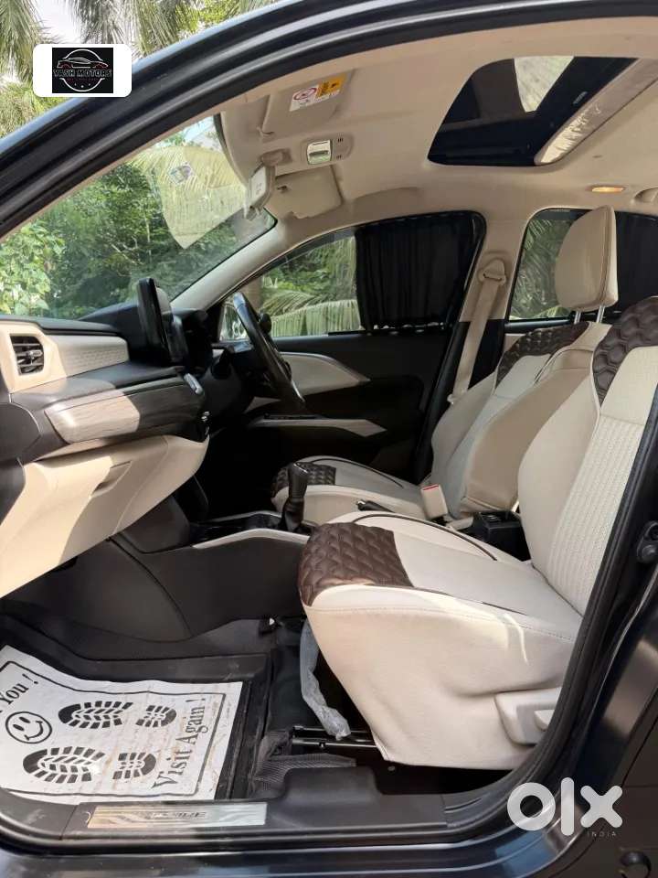 Maruti Suzuki Dzire Zxi Ags, 2025, Petrol