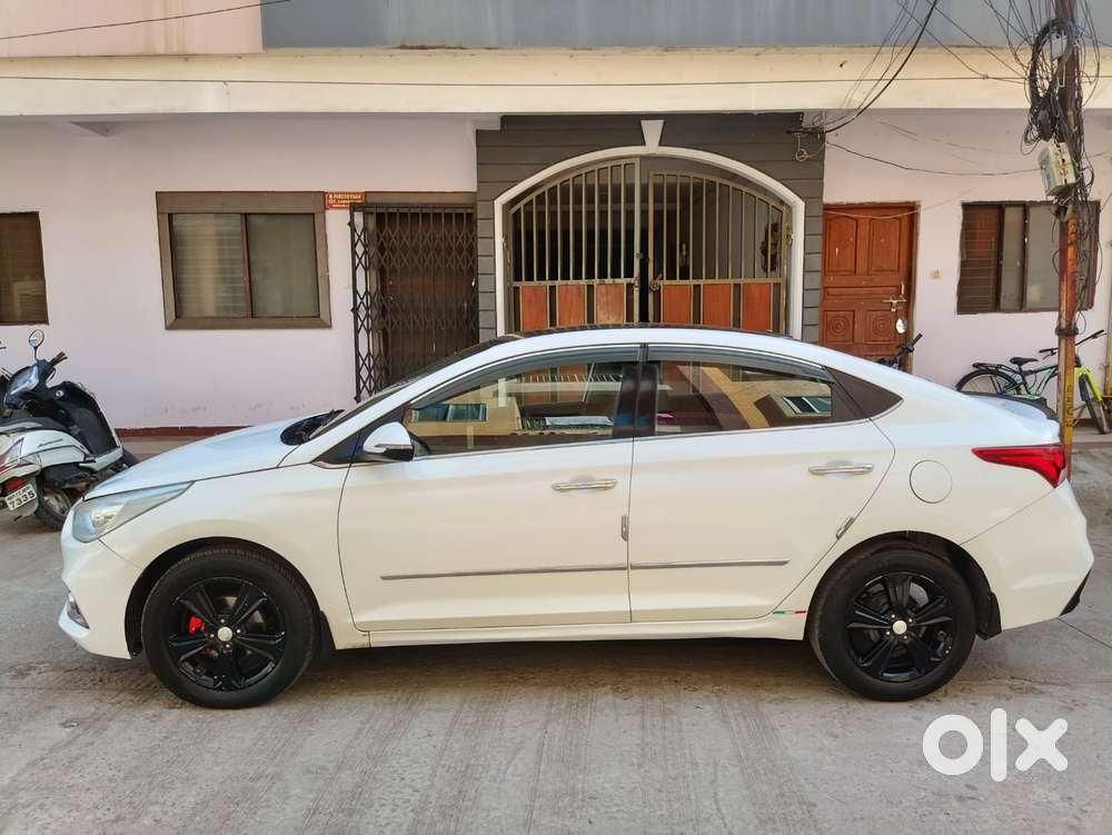 Hyundai Verna Hyundai-verna-crdi-1.6-sx-option, 2018, Diesel