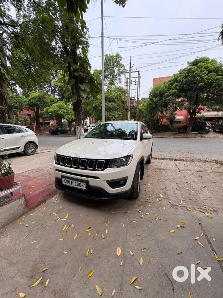 Doctor Driven Immaculate Under Warranty 41500 Kms  Company Record