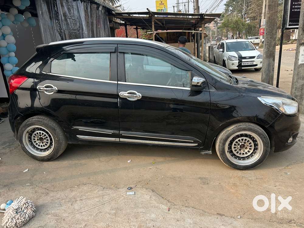 Ford Figo 2018 Petrol 45000 Km Driven Titanium