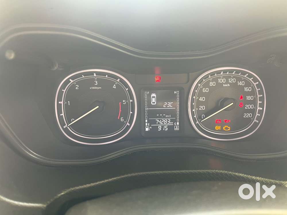 Maruti Suzuki Brezza 2016 Diesel Well Maintained
