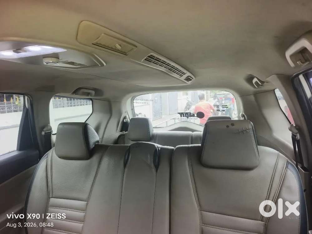 Mahindra Marazzo M4 2019
