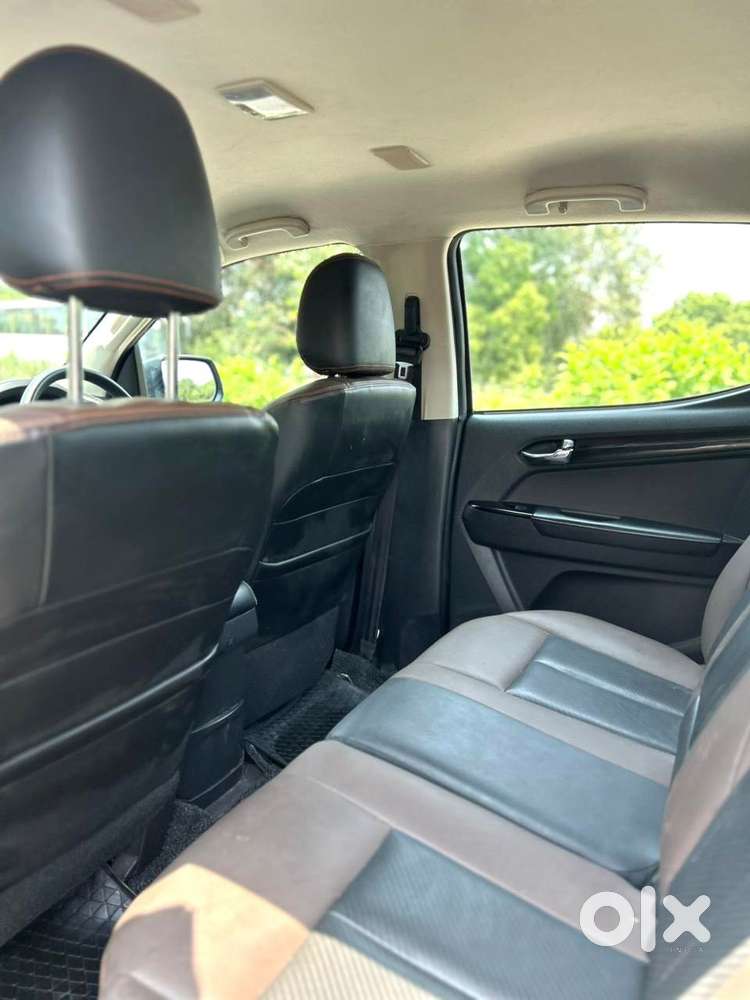Isuzu V-cross Z Prestige 4x4 At, 2025, Diesel