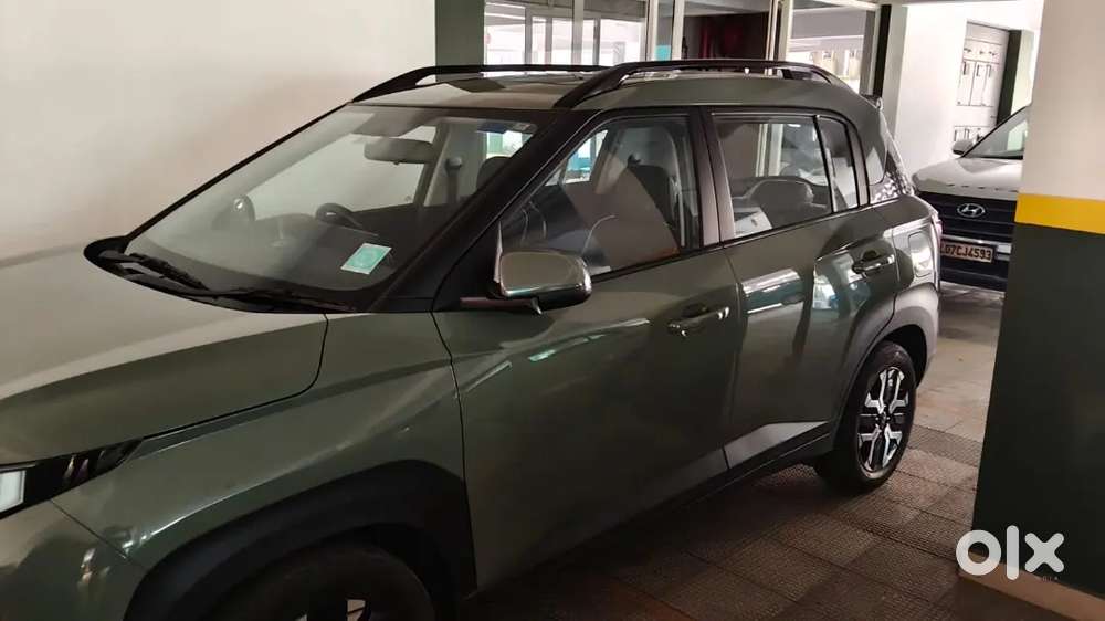 Doctor-driven 2023 Hyundai Exter Automatic  Top Variant  Ranger Khak