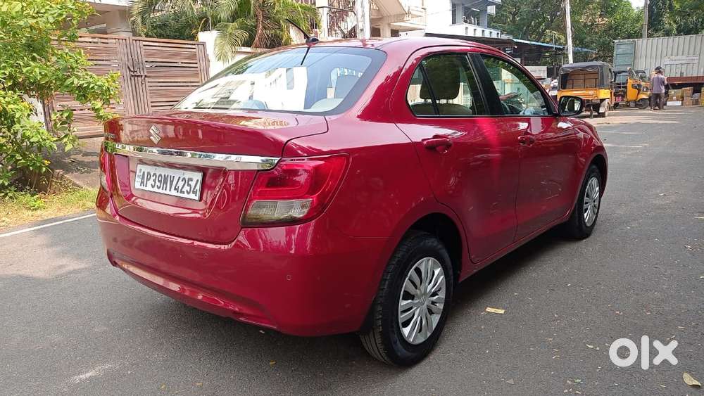 Maruti Suzuki Dzire 1.2 Lxi, 2022, Petrol