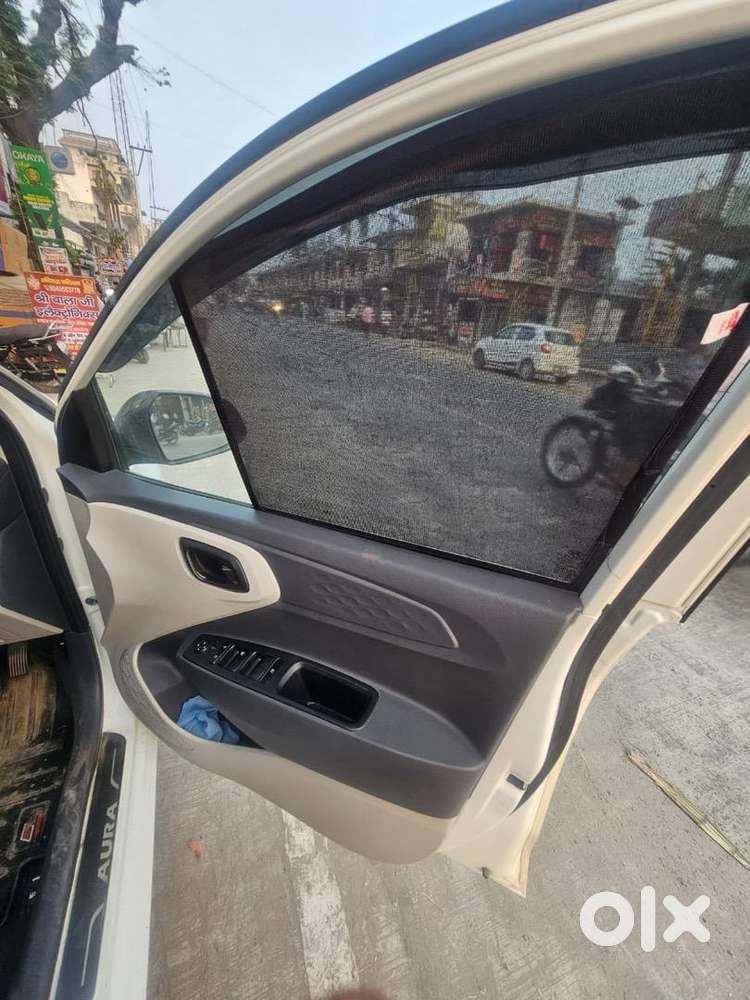 Hyundai Aura Cng & Hybrids 69000 Km Driven