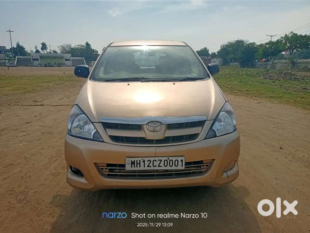Family Used Innova With Gunine Reading