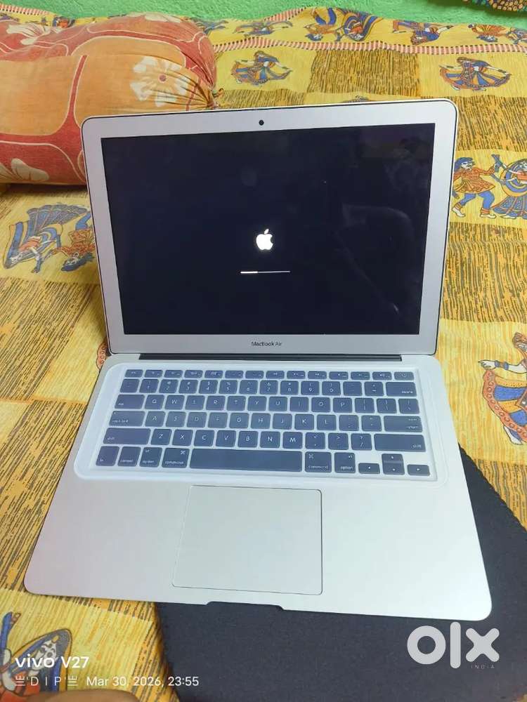 MacBook Air 13 mid
