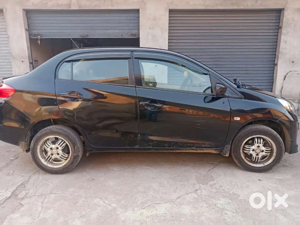 Honda Amaze 1.5 V 2013