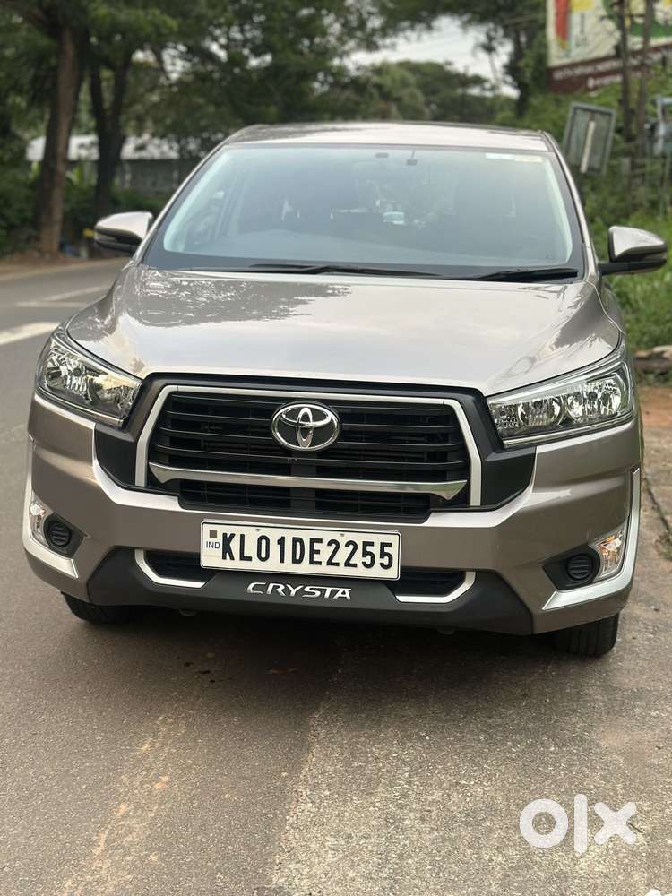 Toyota Innova Crysta 2.4 G Plus Mt 7 Str, 2025, Diesel
