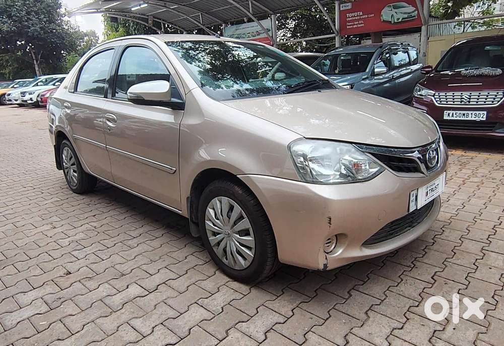 Toyota Etios, 2015, Petrol