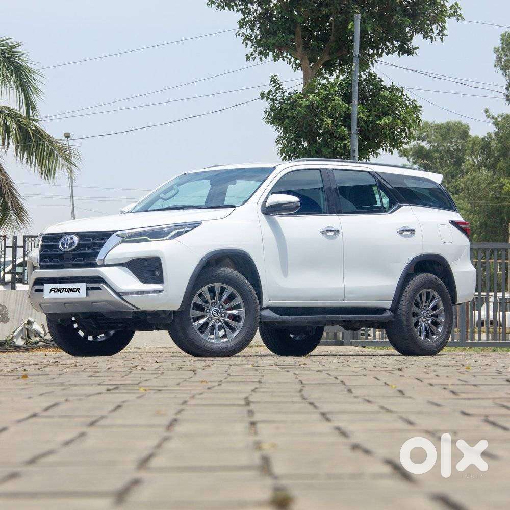 Toyota Fortuner 4x2 At 2.8 Diesel, 2022, Petrol