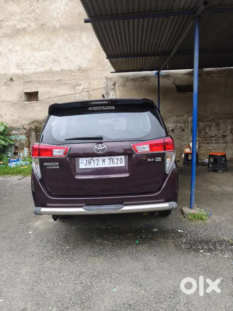 Toyota Innova Crysta Diesel 2021