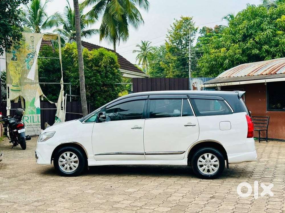 Toyota Innova 2.5 Gx 7 Str Bs-iii, 2010, Diesel