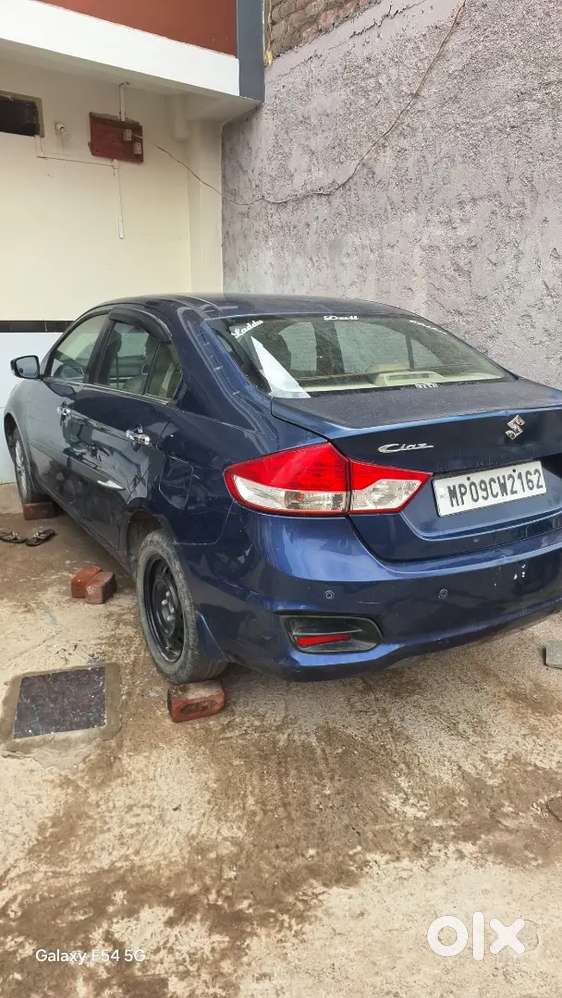 Ciaz Car Bechna H Jisko Bhi Lena Ho O Smirk Kre Focat Presan Na Kre Pl