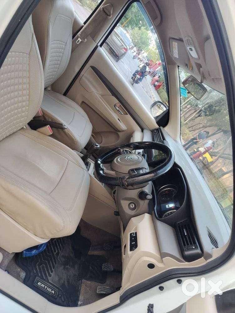 Maruti Suzuki Ertiga 1.5 Vxi, 2025, Cng & Hybrids