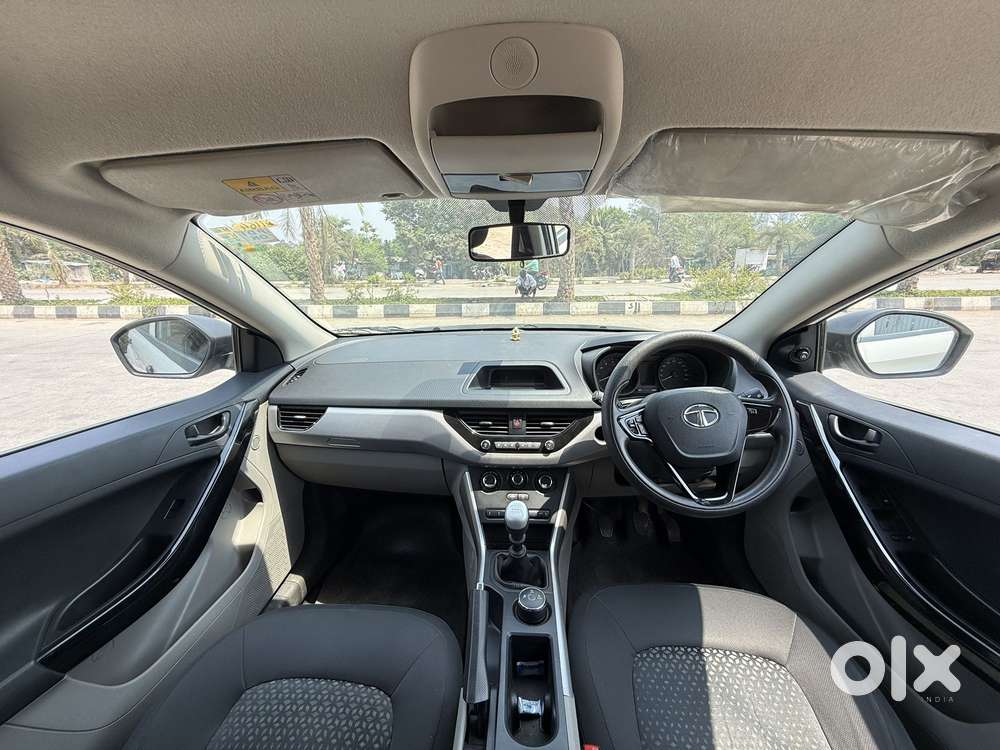 Tata Nexon 1.2 Revotron Xm (s), 2018, Petrol