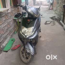 Second hand electric scooter olx sales