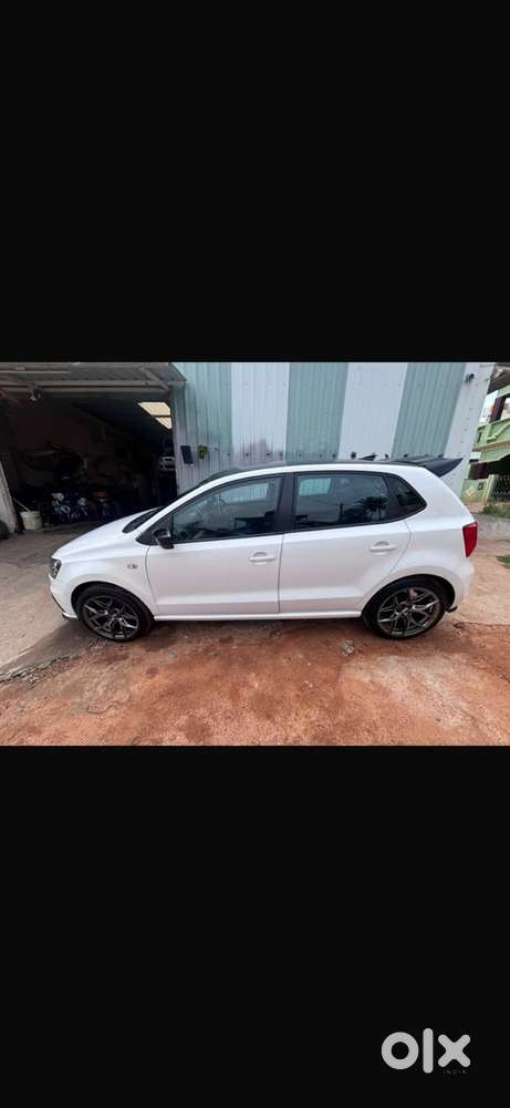 Volkswagen Polo Diesel Manual 2014