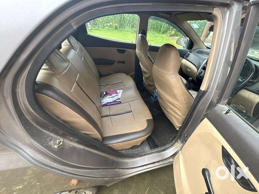 2013 Hyundai Eon Petrol Era +